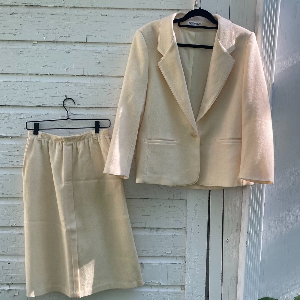 Vintage Alfred Dunner Women’s Cream Wool Skirt Suit